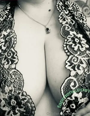  nude photo #0002