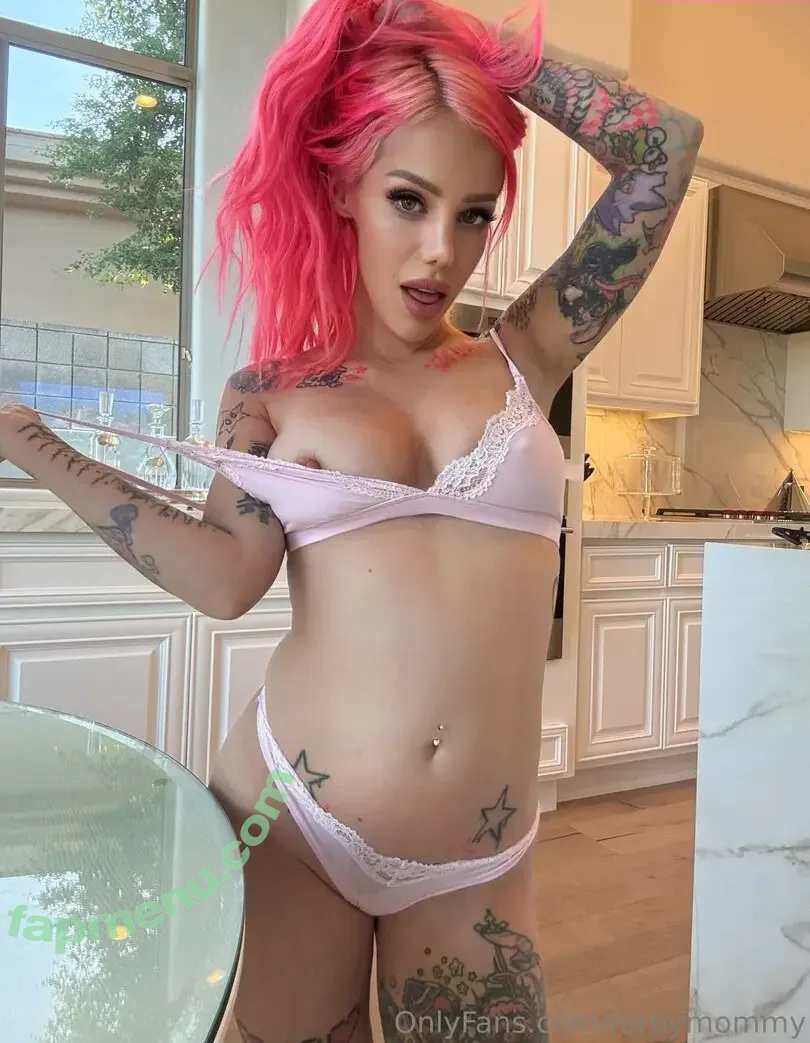 furbymommy nude photo #0009 (furbymommy22)