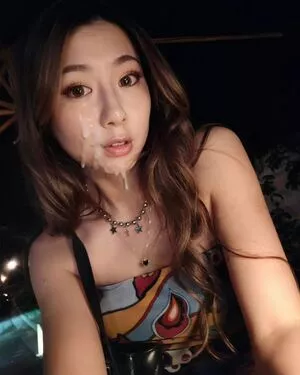 Fuslie / Leslie nude photo #0496