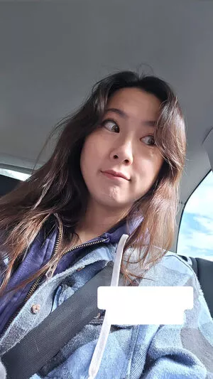 Fuslie / Leslie nude photo #0707