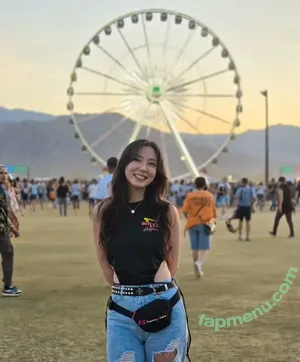 Fuslie / Leslie nude photo #0767