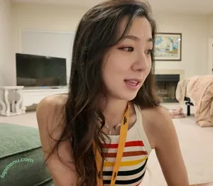 Fuslie / Leslie nude photo #0891