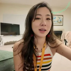 Fuslie / Leslie nude photo #0893