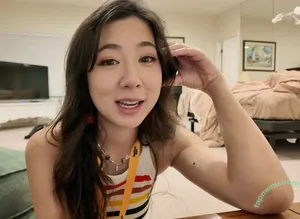 Fuslie / Leslie nude photo #0902