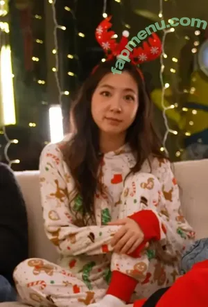 Fuslie / Leslie nude photo #0939