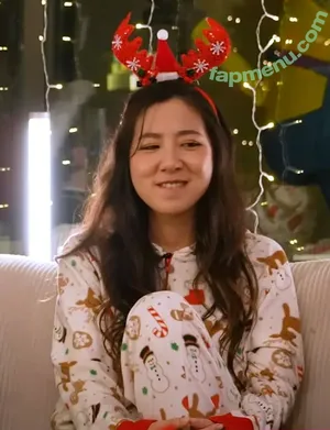 Fuslie / Leslie nude photo #0943