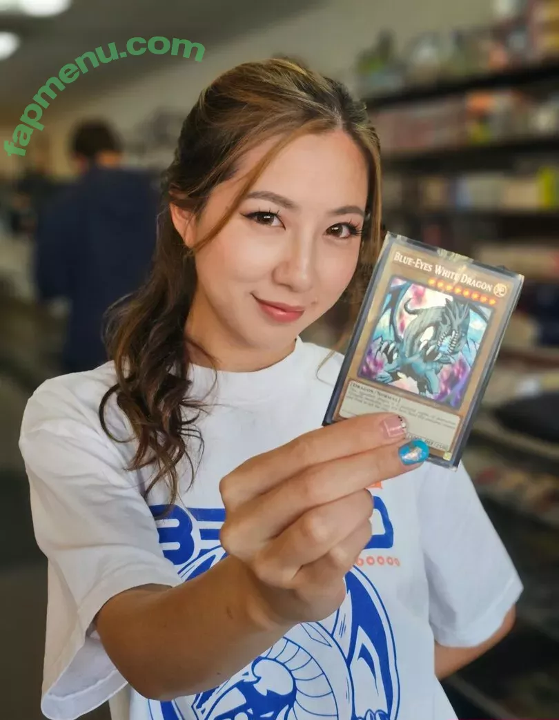 Fuslie nude photo #0329 (Leslie)