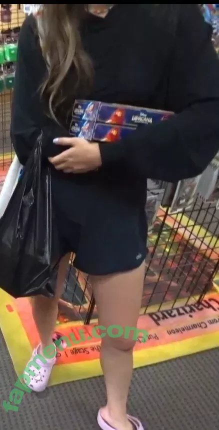 Fuslie nude photo #0347 (Leslie)