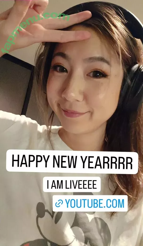 Fuslie nude photo #0493 (Leslie)