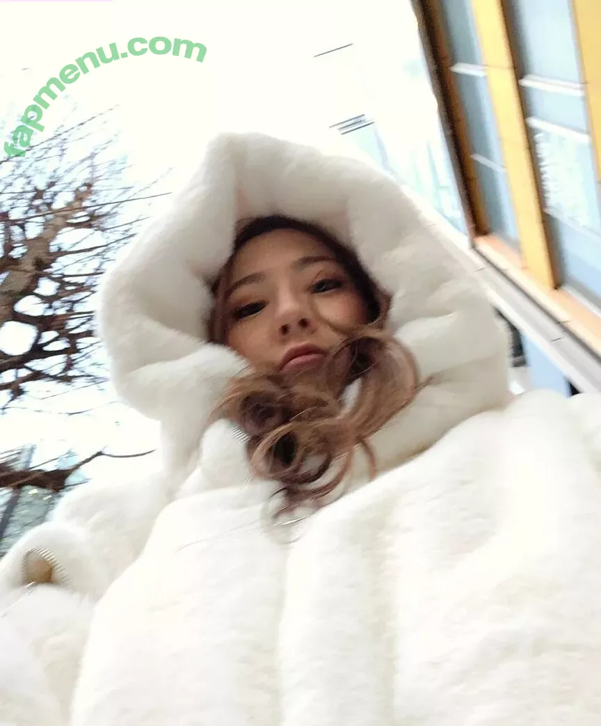 Fuslie nude photo #0515 (Leslie)