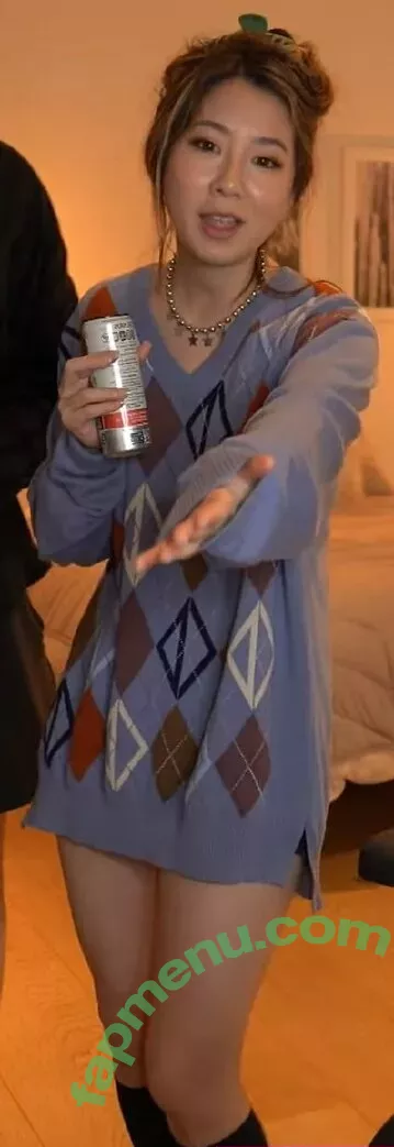 Fuslie nude photo #0555 (Leslie)