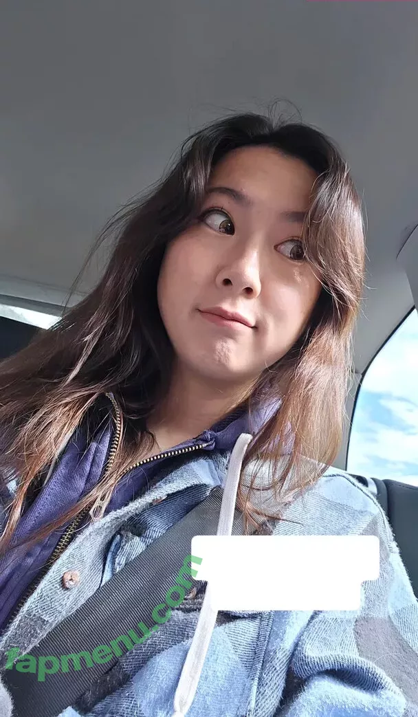 Fuslie nude photo #0707 (Leslie)