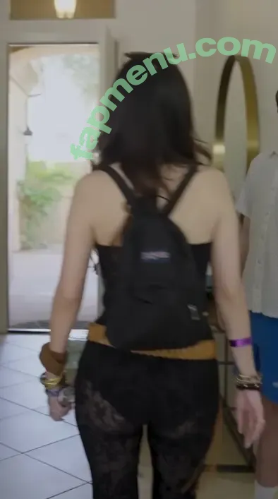 Fuslie nude photo #0751 (Leslie)
