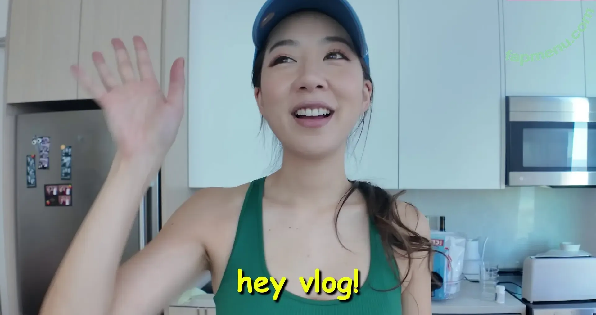 Fuslie nude photo #0818 (Leslie)