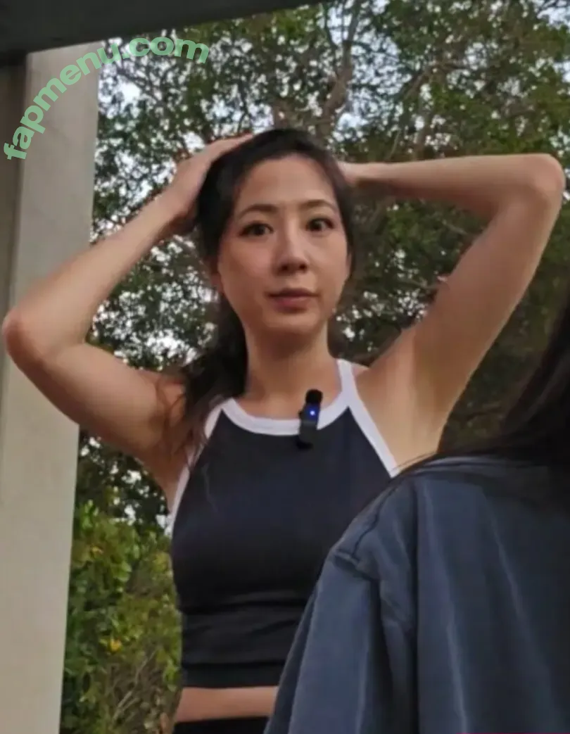Fuslie nude photo #0838 (Leslie)