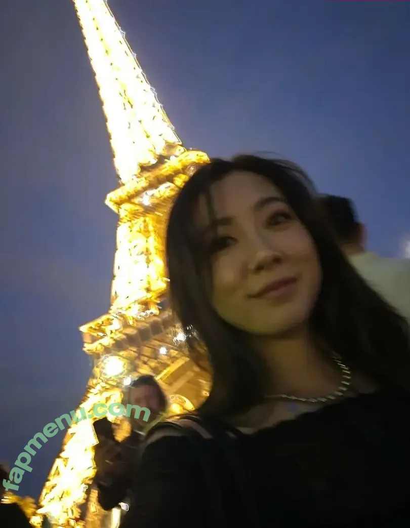 Fuslie nude photo #0868 (Leslie)