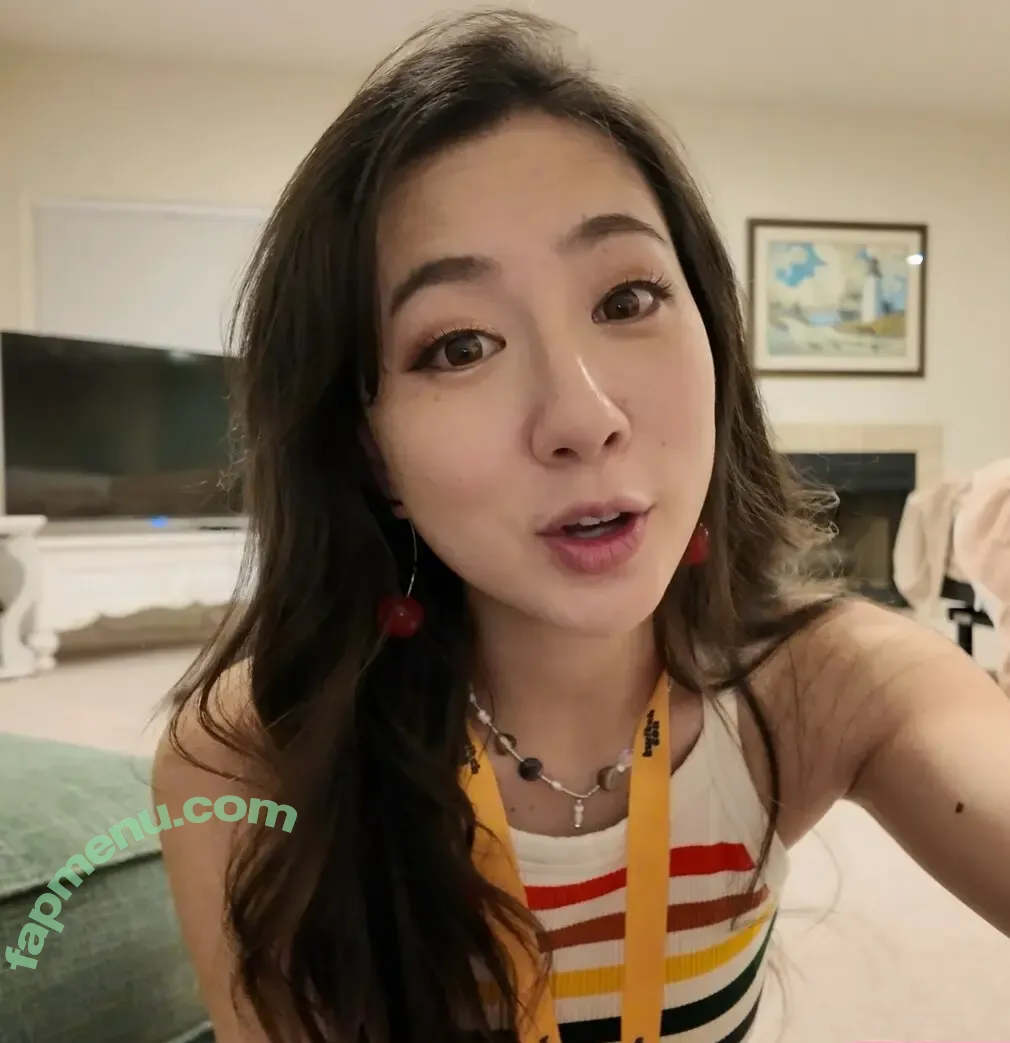 Fuslie nude photo #0901 (Leslie)