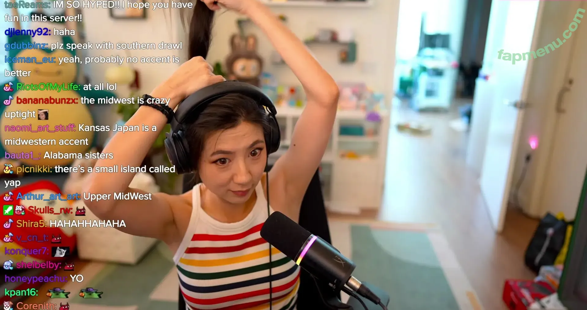Fuslie nude photo #0918 (Leslie)