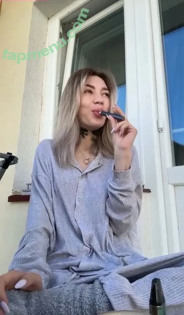 Future_star nude photo #0056 (betty_ouh)