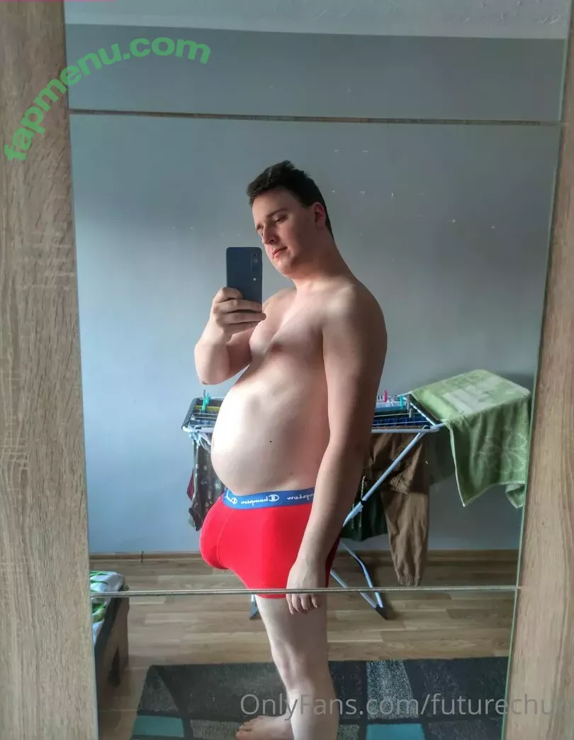 futurechub nude photo #0001 (gaining_baconator)