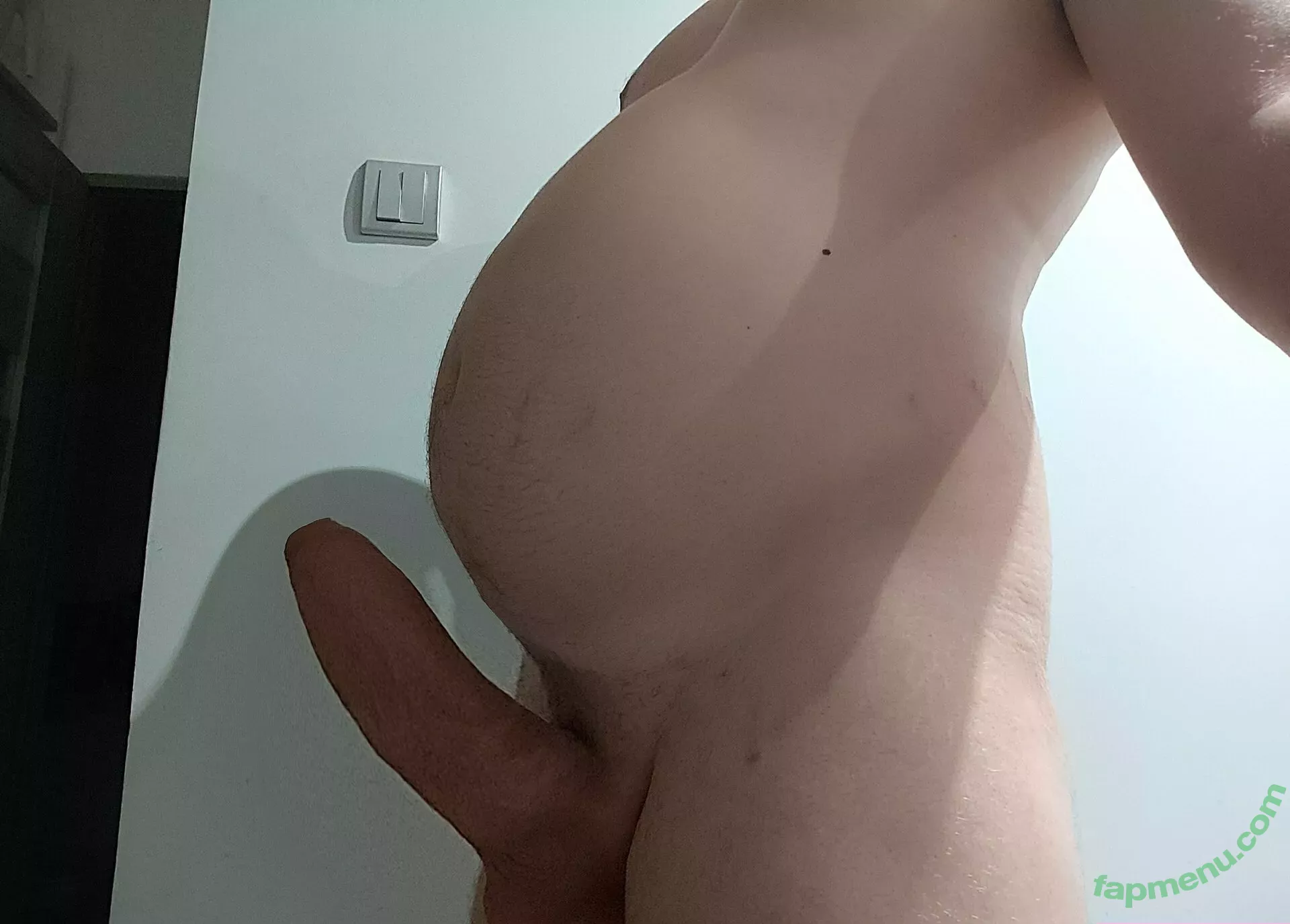 futurechub nude photo #0079 (gaining_baconator)