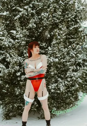 futurexwifetheory / reel nude photo #0039