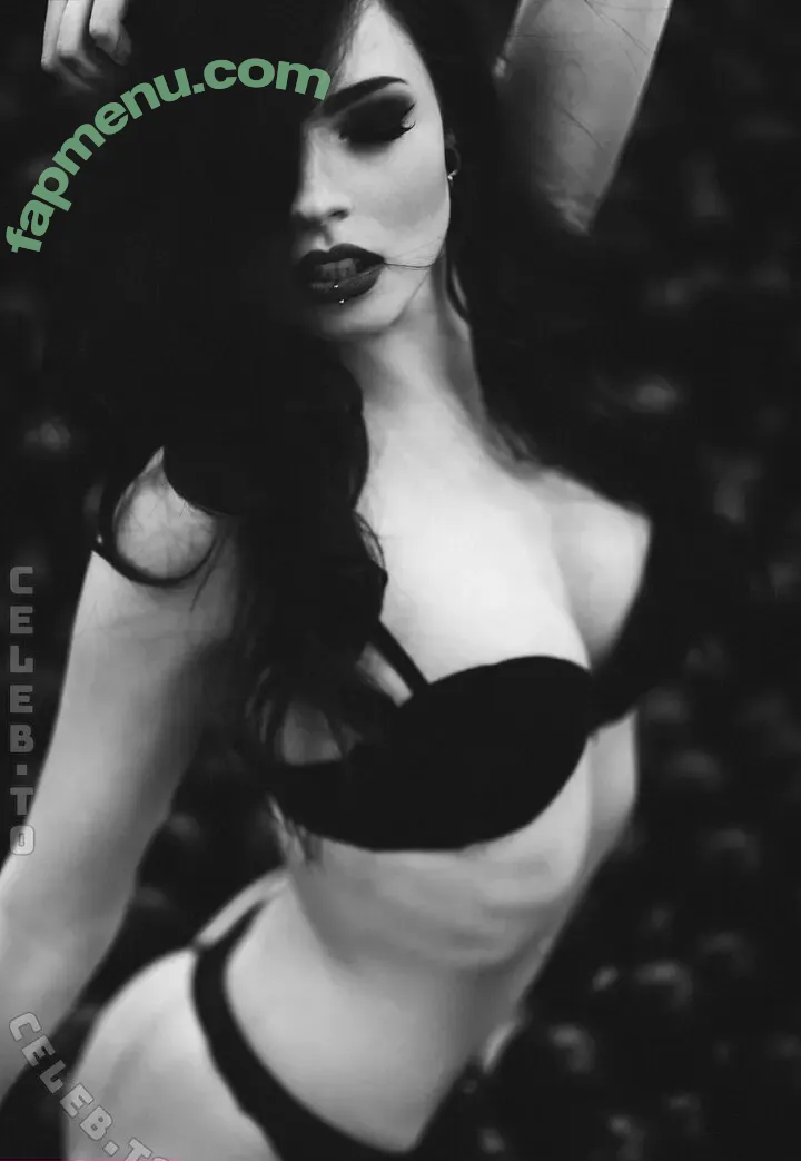 Fuxteufelswild nude photo #0201 (_fuxteufelswild_)