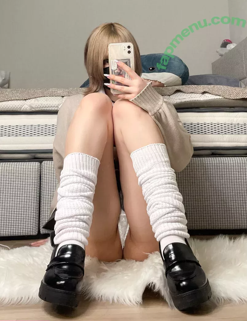 Fuyujiri Bonu nude photo #0049 (bour.bon_)