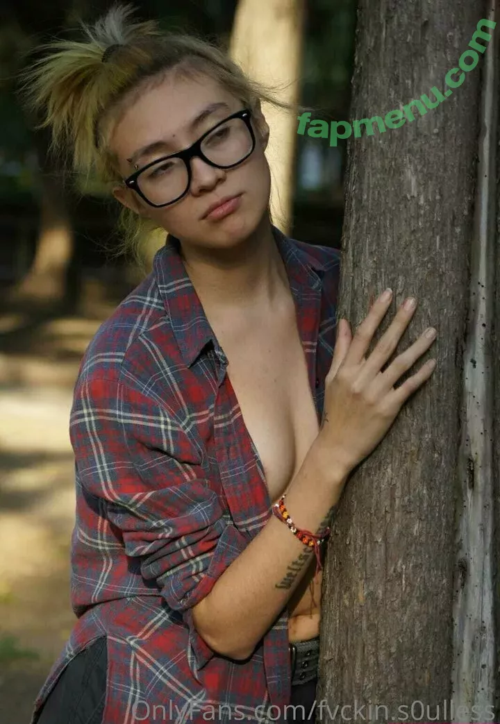 fvckin.s0ulless nude photo #0003 (fvckin.s0ulless)