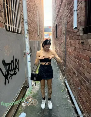 fvckpradafree / fvckprada nude photo #0003