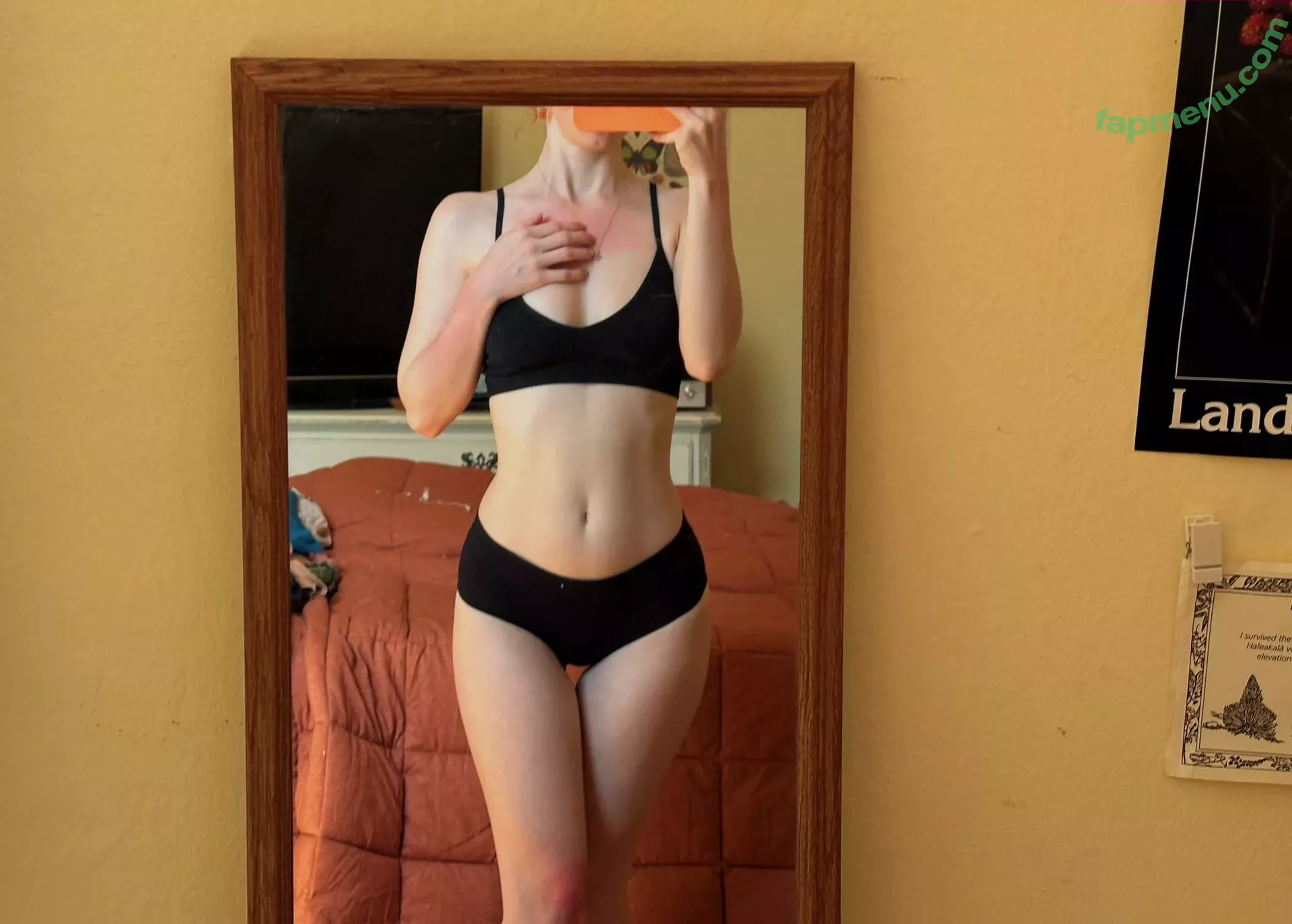 Fvckseaworld nude photo #0012 (Fvckseaworld)