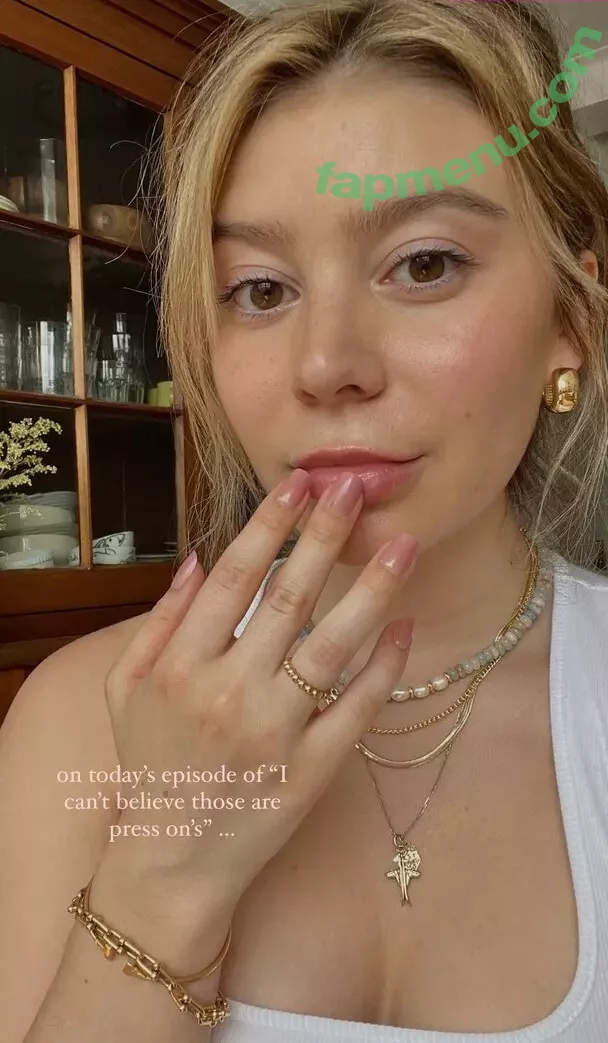 G Hannelius nude photo #0060 (ghannelius)