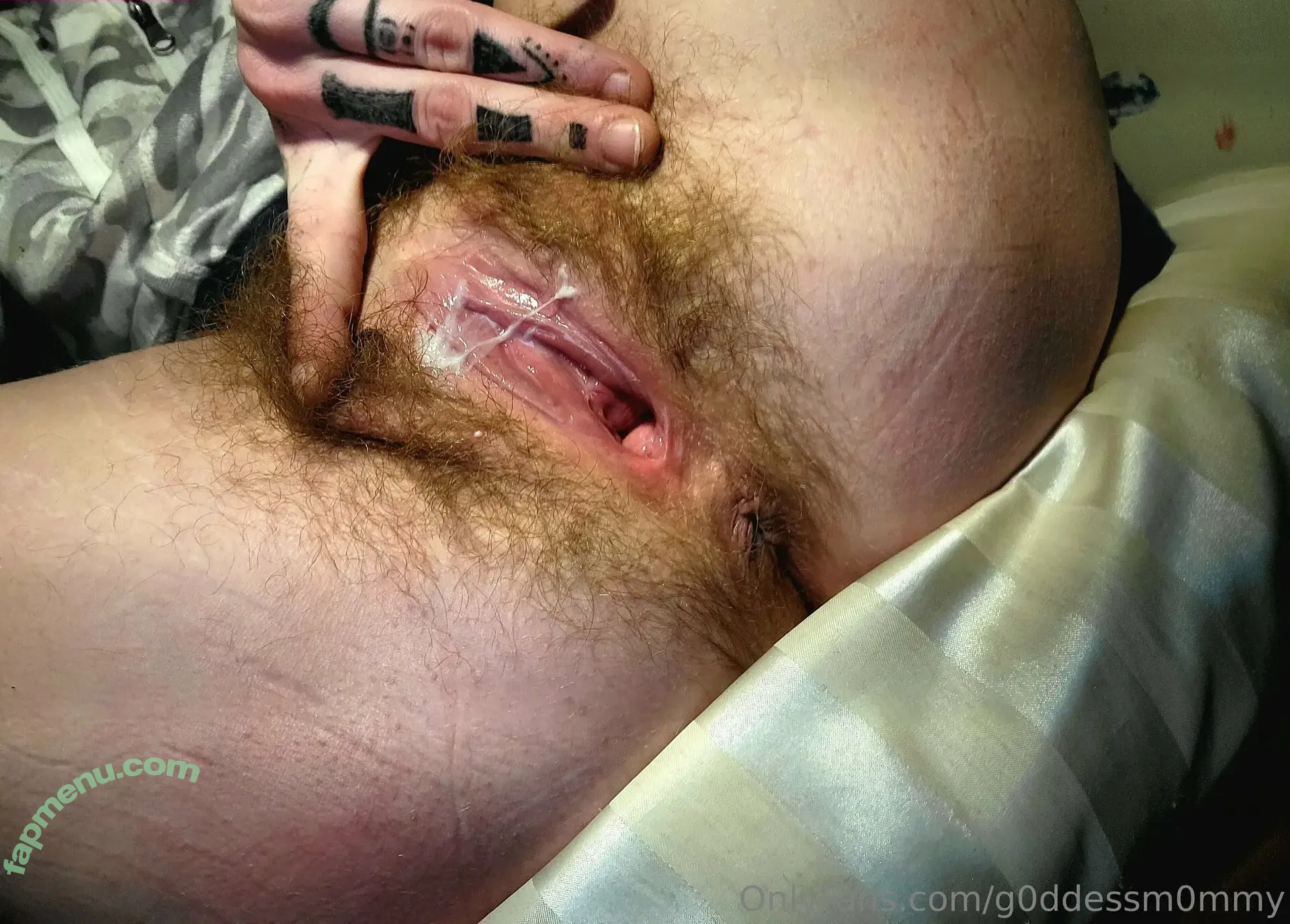 g0ddessm0mmy nude photo #0059 (missg0ddess / mommy__mandy)