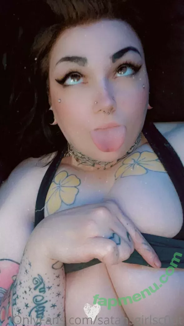 g0thiccg0dess nude photo #0033 (g0thicc)