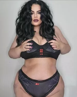 G0thiccthighs / gothiccthighs nude photo #0002