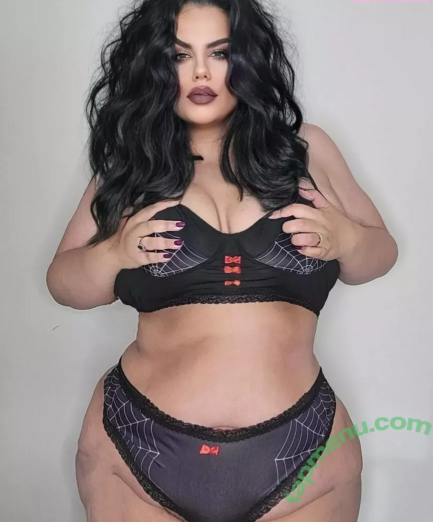 G0thiccthighs nude photo #0002 (gothiccthighs)