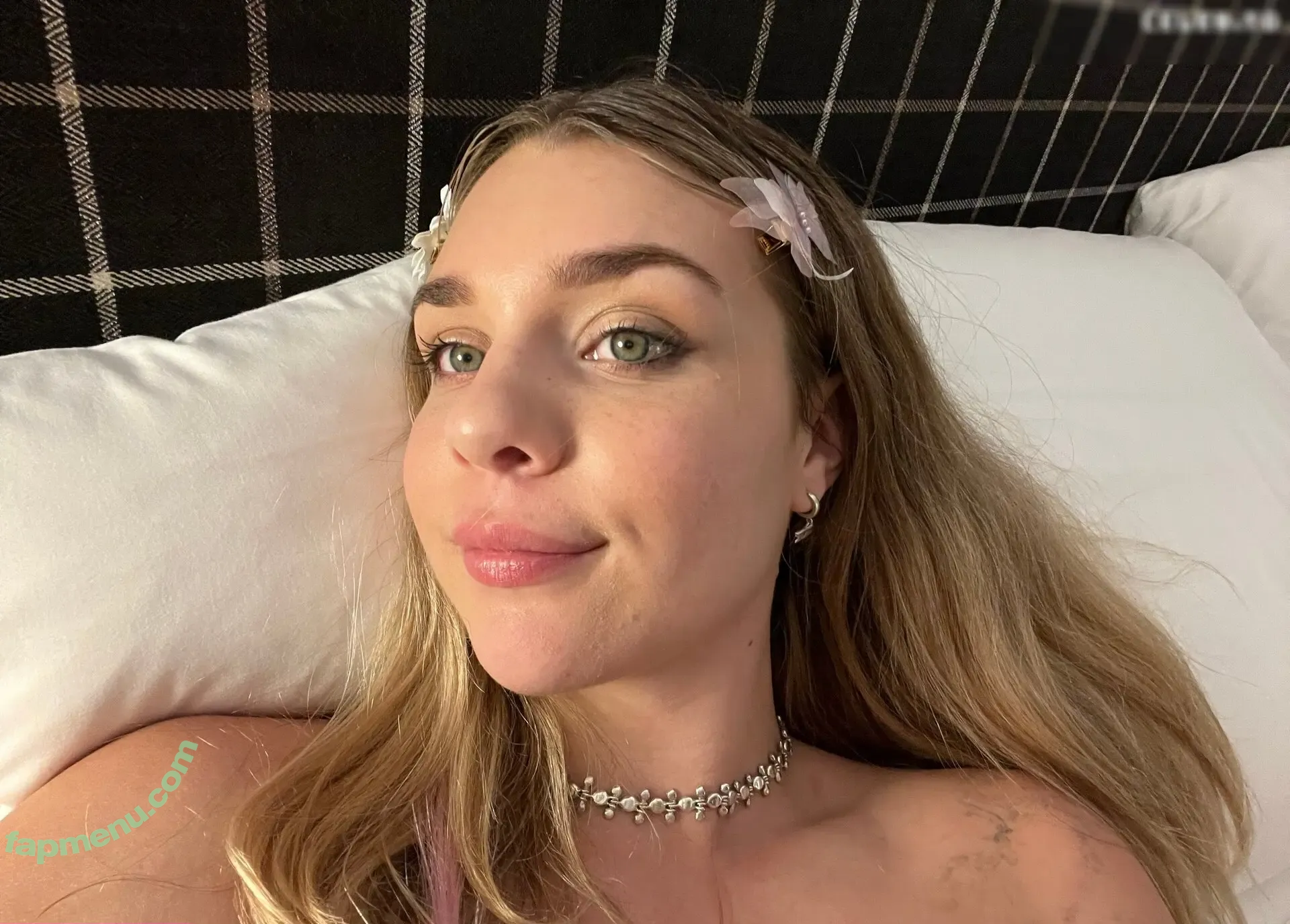 Gabbie Carter nude photo #0020 (Gabbie Carter)