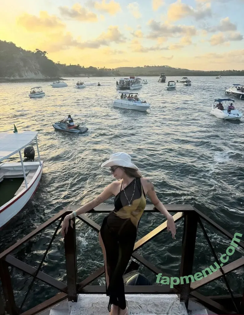 Gabbie Fadel nude photo #0109 (gabbiefadel)