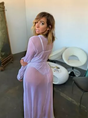 Gabbie Hanna / gabbiehanna / theinfamousbabz / youtuber nude photo #0177