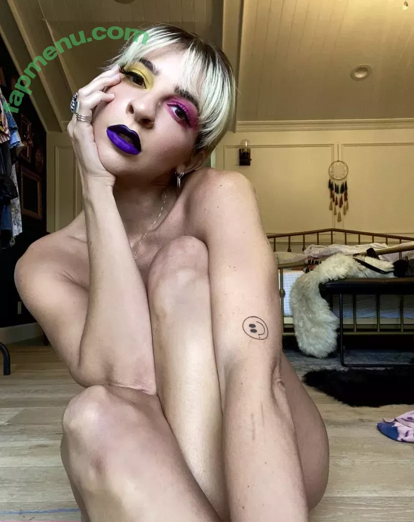 Gabbie Hanna nude photo #0025 (gabbiehanna / theinfamousbabz / youtuber)