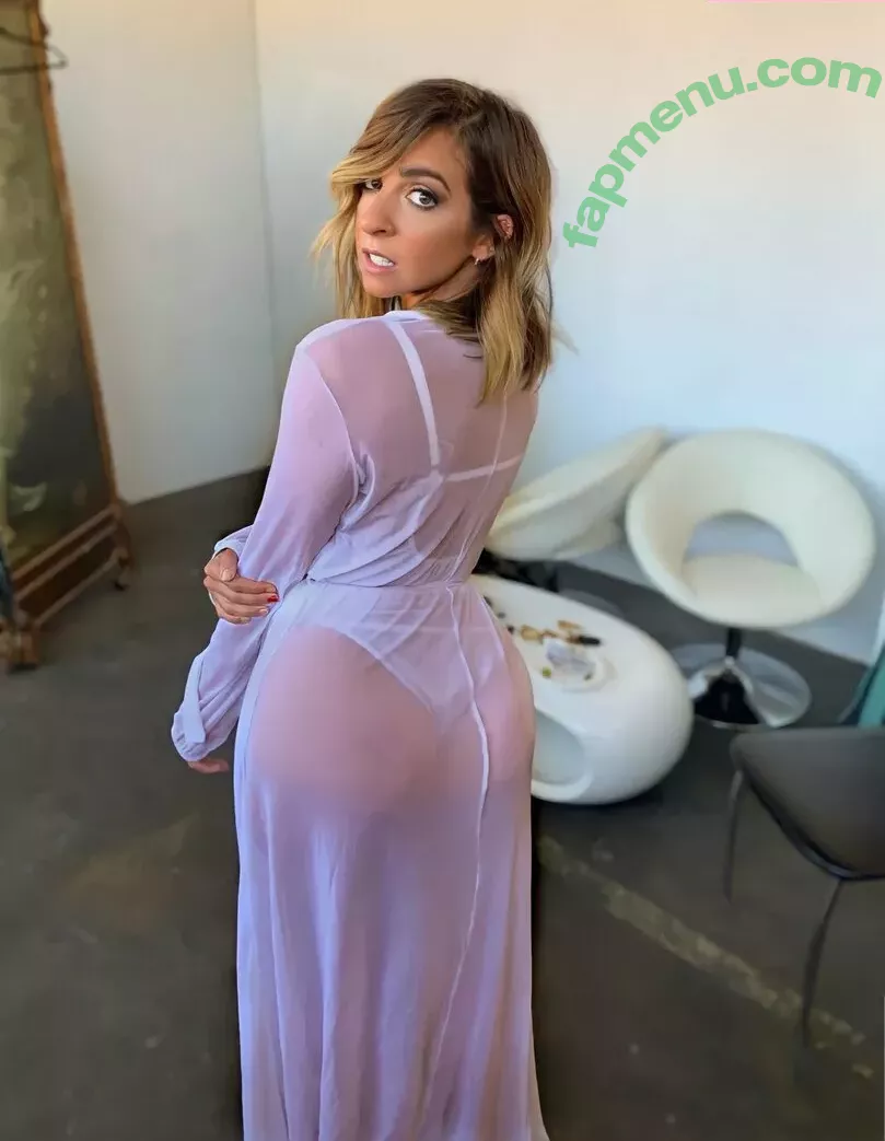 Gabbie Hanna nude photo #0177 (gabbiehanna / theinfamousbabz / youtuber)