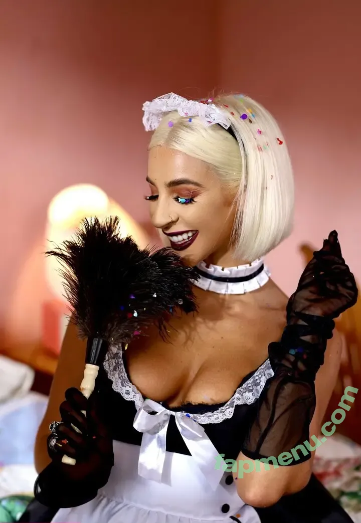 Gabbie Hanna nude photo #0320 (gabbiehanna / theinfamousbabz / youtuber)