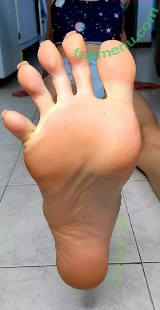 gabbiefeet nude photo #0123 (gabbyfeet8)