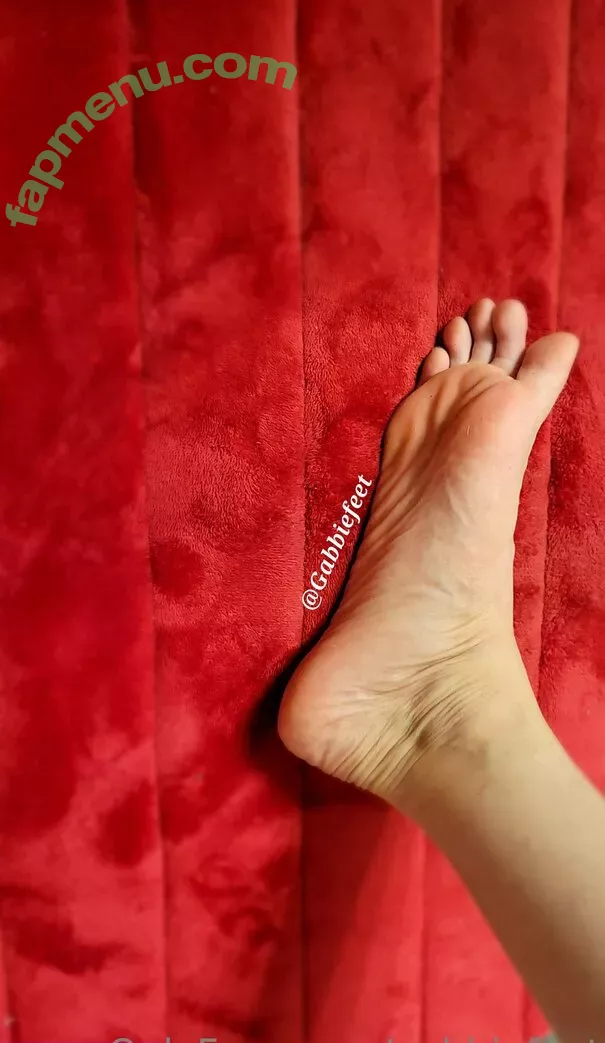 gabbiefeet nude photo #0199 (gabbyfeet8)