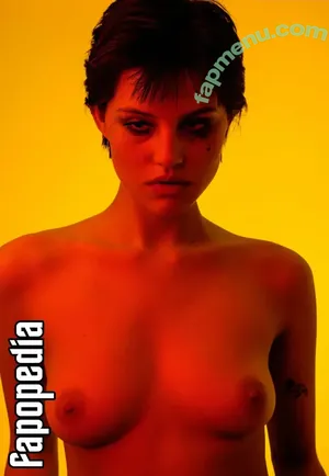Gabbrielle Bechtel / gabbriette nude photo #0005