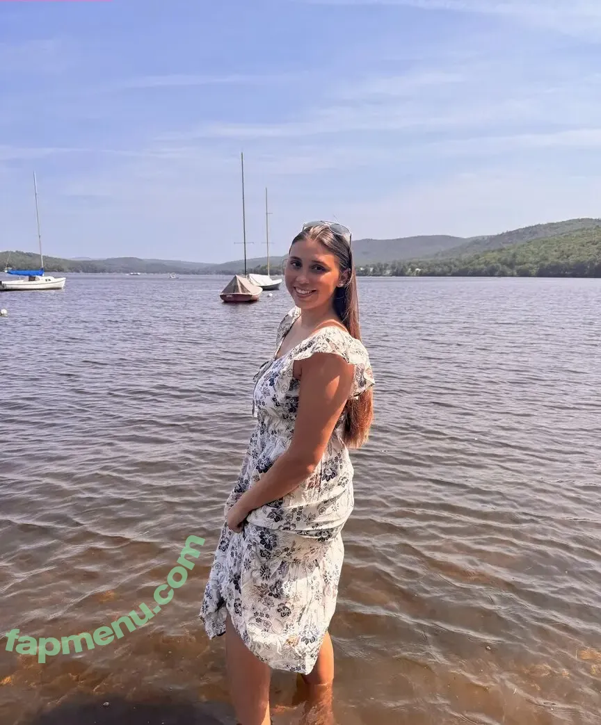 Gabby Calidonio nude photo #0013 (gabby.calidonio)