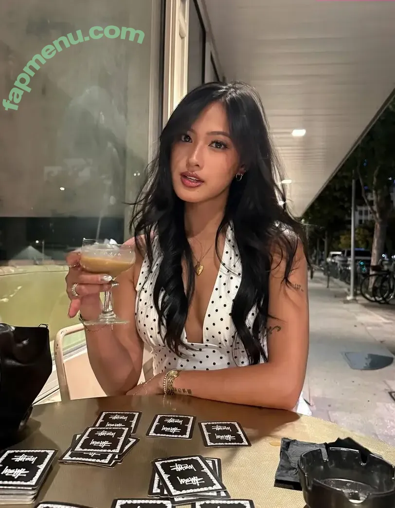 Gabby.hua nude photo #0956 (Gabby Hua)