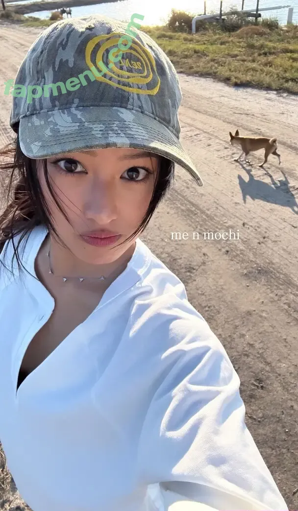 Gabby.hua nude photo #1024 (Gabby Hua)