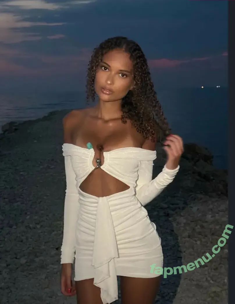 Gabby Lana nude photo #0074 (gabby_lana / gabby_staxxx)