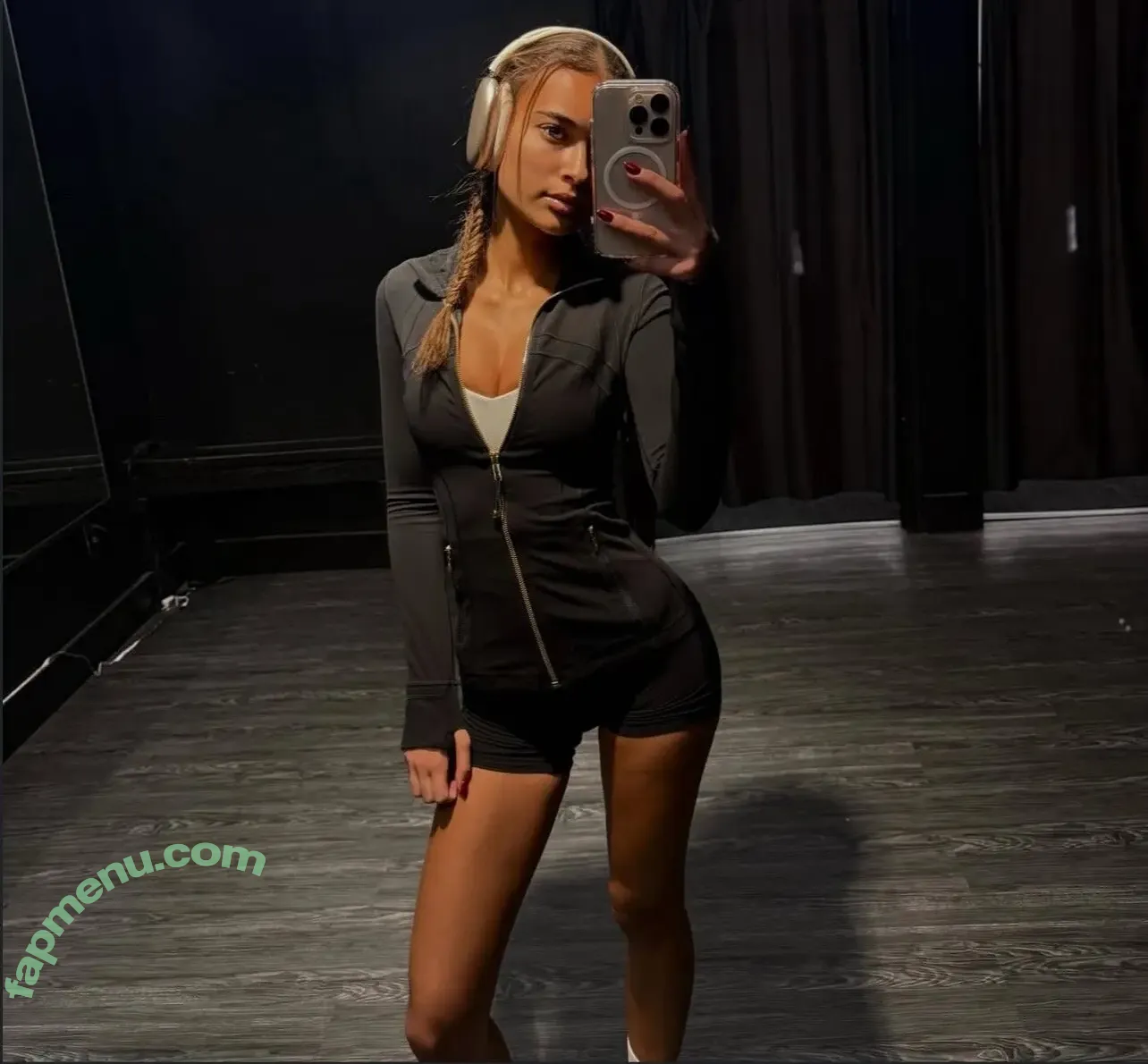 Gabby Lana nude photo #0113 (gabby_lana / gabby_staxxx)